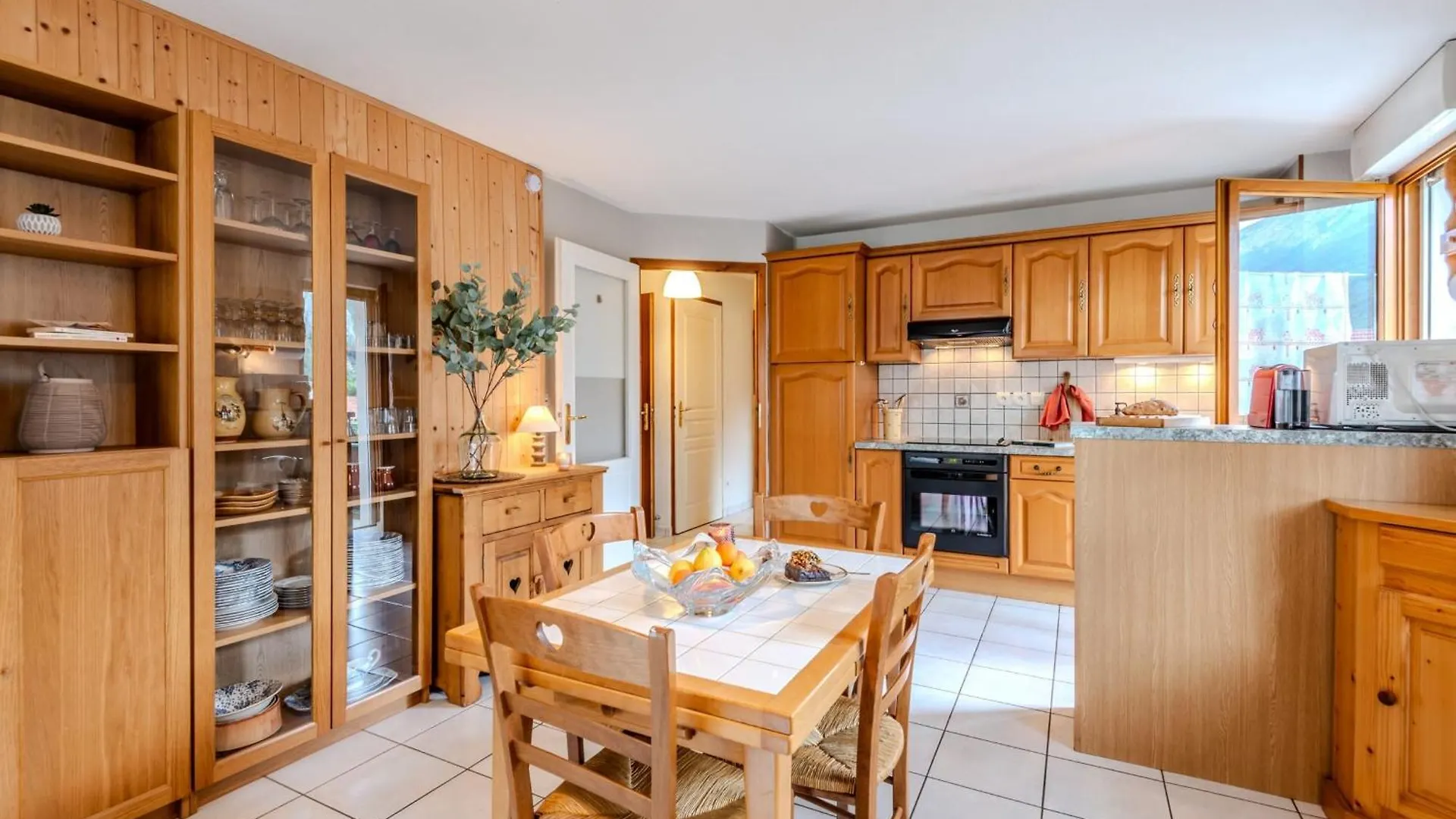 Slow Chalet Thones Lake & Mountain 15 Min To Ski Lift Balcony Parking 0*,